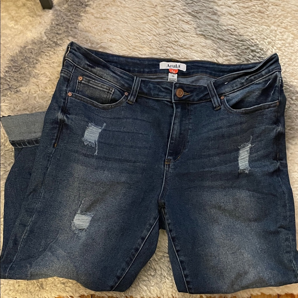 Women's Arula Destructed Girlfriend Jeans